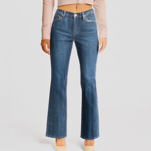 Vintage Levi’s 515 Vintage Low Rise Bootcut Jeans 100% cotton Y2K flare VTG